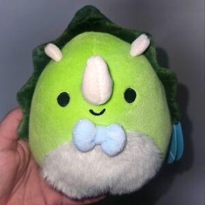 NWT Tristan The Green Dinosaur With Bow Tie & Fuzzy Belly 5" Squishmallow